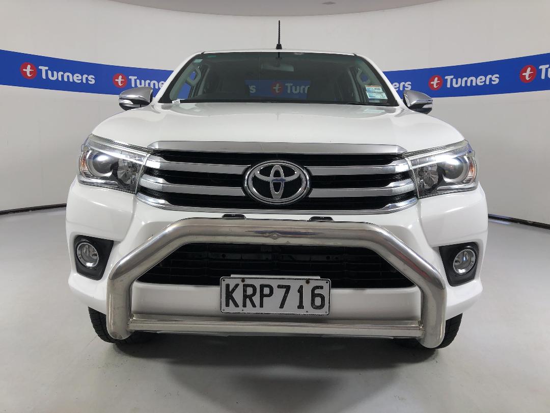 Photo '2' of Toyota Hilux