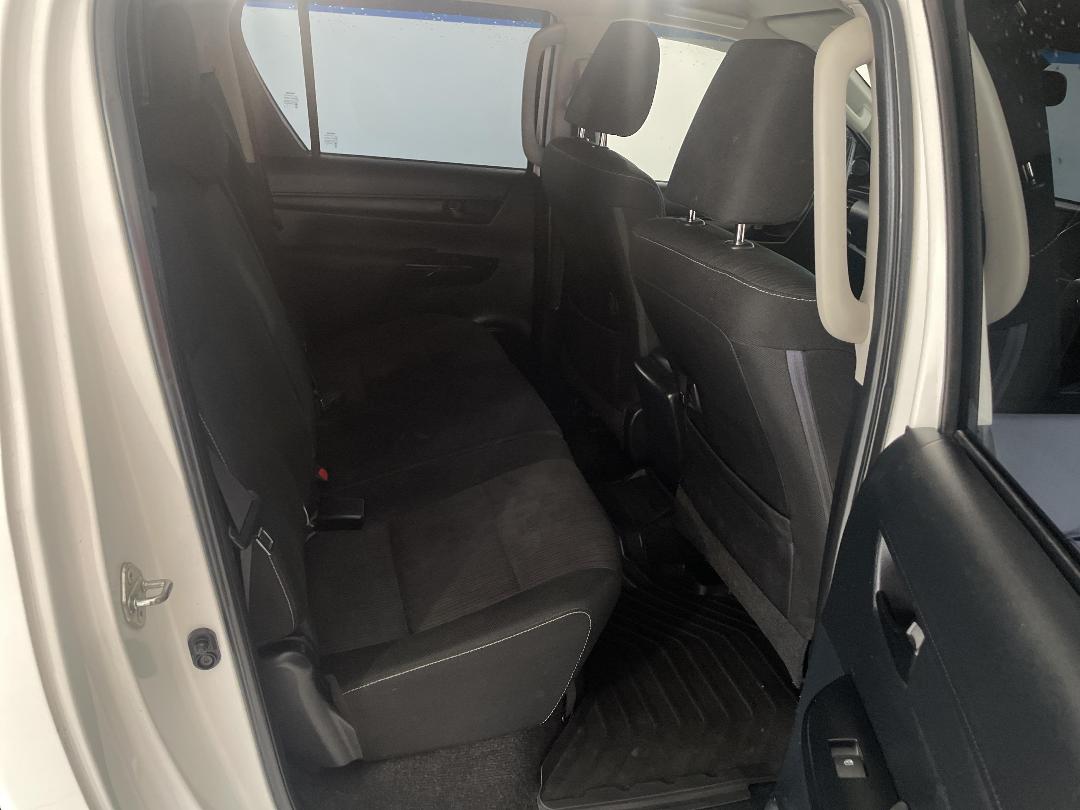 Photo '20' of Toyota Hilux