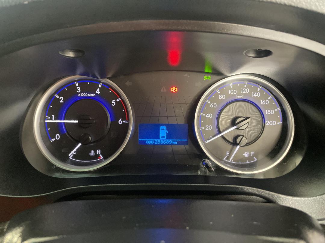 Photo '21' of Toyota Hilux