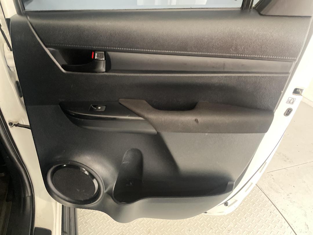 Photo '19' of Toyota Hilux