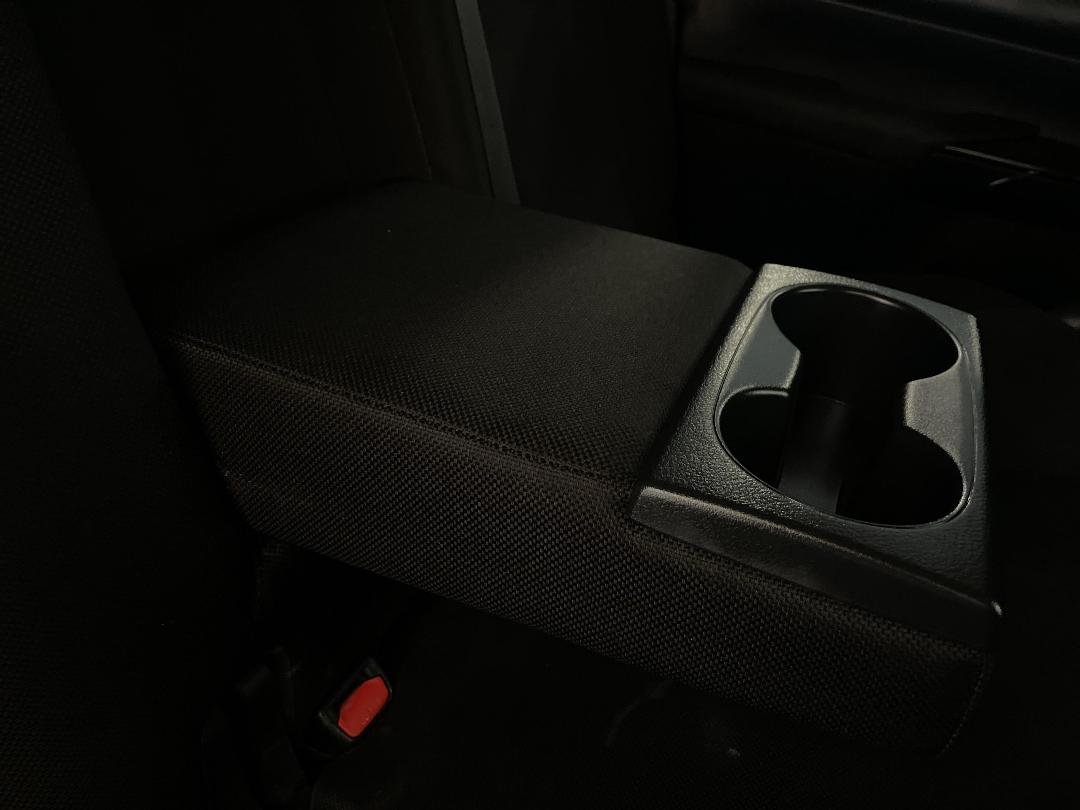 Photo '23' of Toyota Hilux