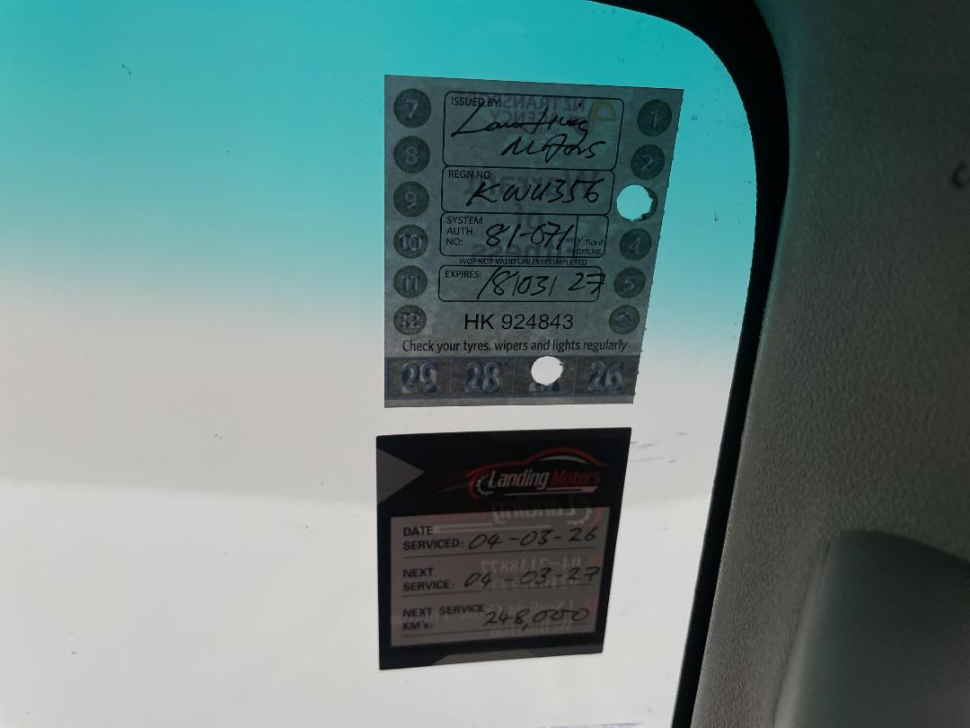 Photo '33' of Toyota Hilux