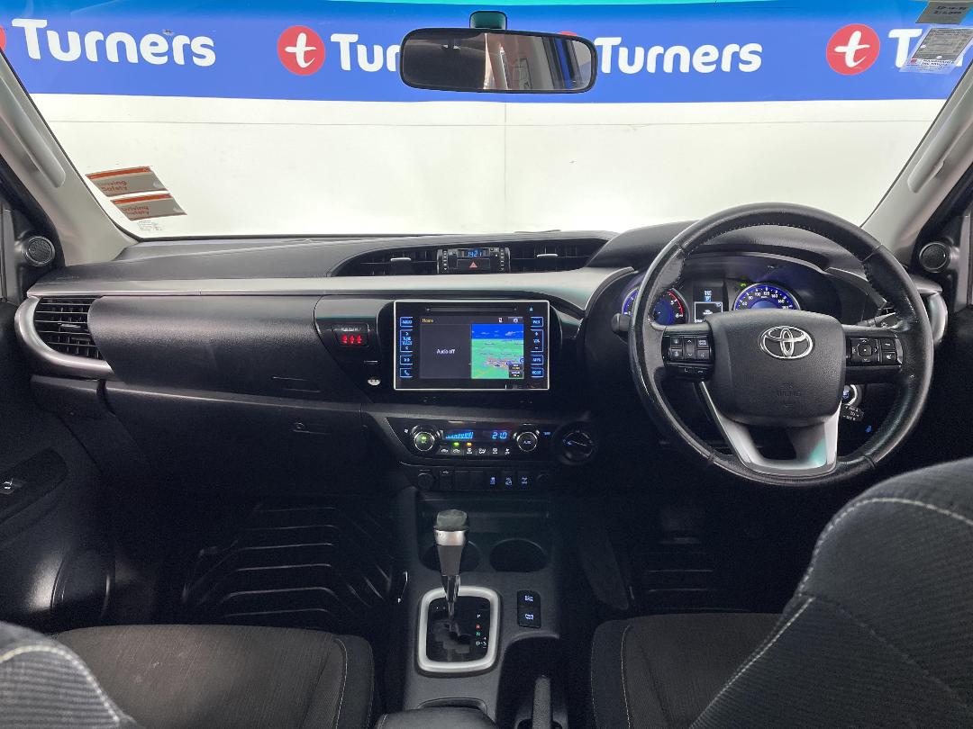 Photo '17' of Toyota Hilux Photo '17' of Toyota Hilux