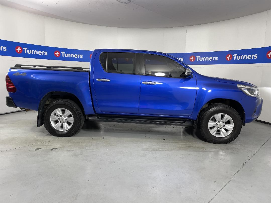 Photo '23' of Toyota Hilux Photo '23' of Toyota Hilux