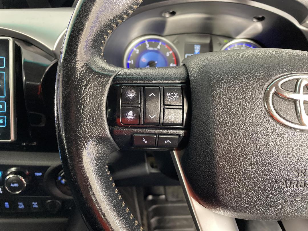 Photo '29' of Toyota Hilux Photo '29' of Toyota Hilux