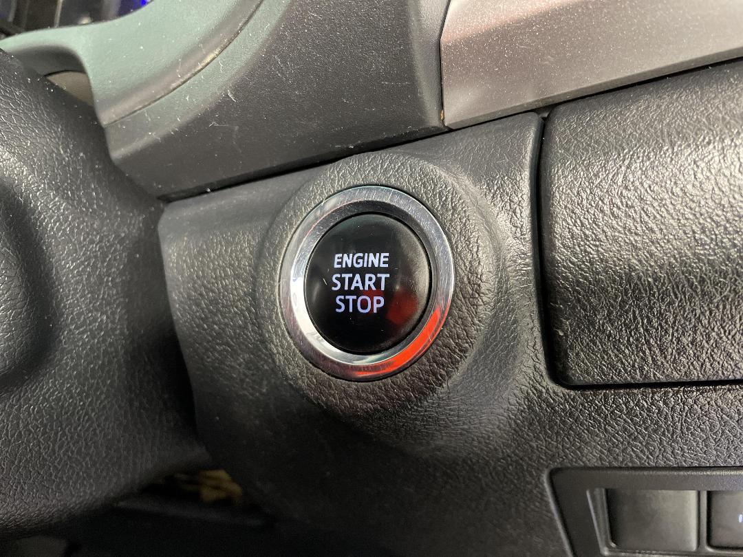 Photo '33' of Toyota Hilux Photo '33' of Toyota Hilux