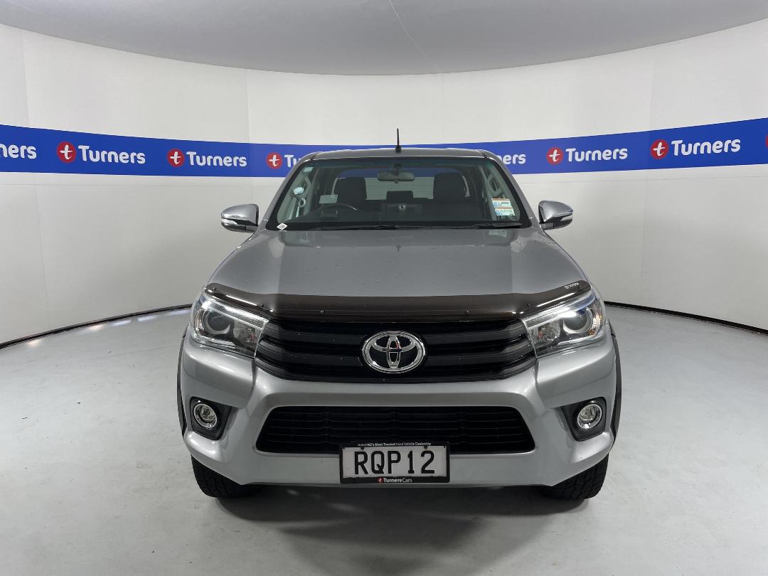 Photo '2' of Toyota Hilux
