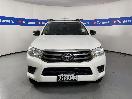 Thumbnail '2' of Toyota Hilux