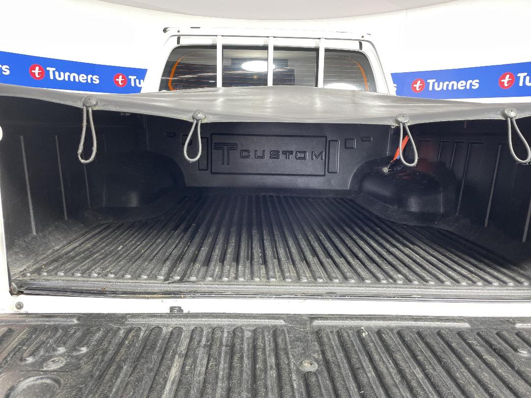 Photo '14' of Toyota Hilux Photo '14' of Toyota Hilux