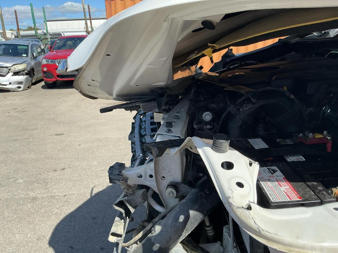 Photo '10' of Toyota Hilux SR TD DC