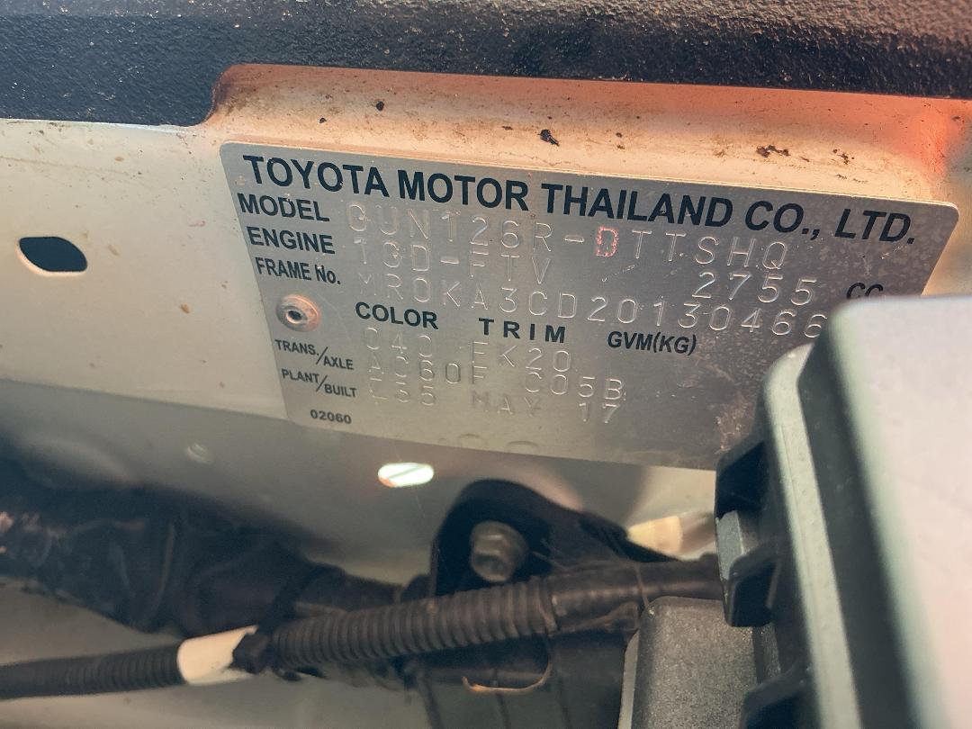 Photo '13' of Toyota Hilux SR TD DC