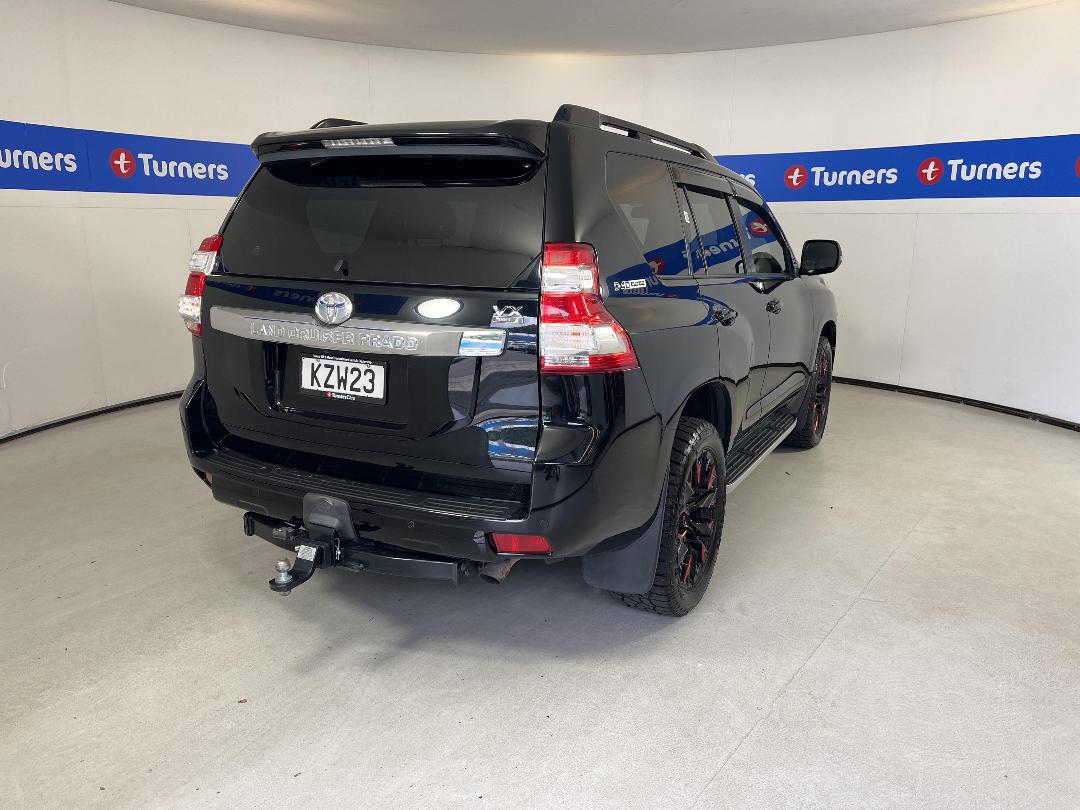 Photo '7' of Toyota Landcruiser Prado