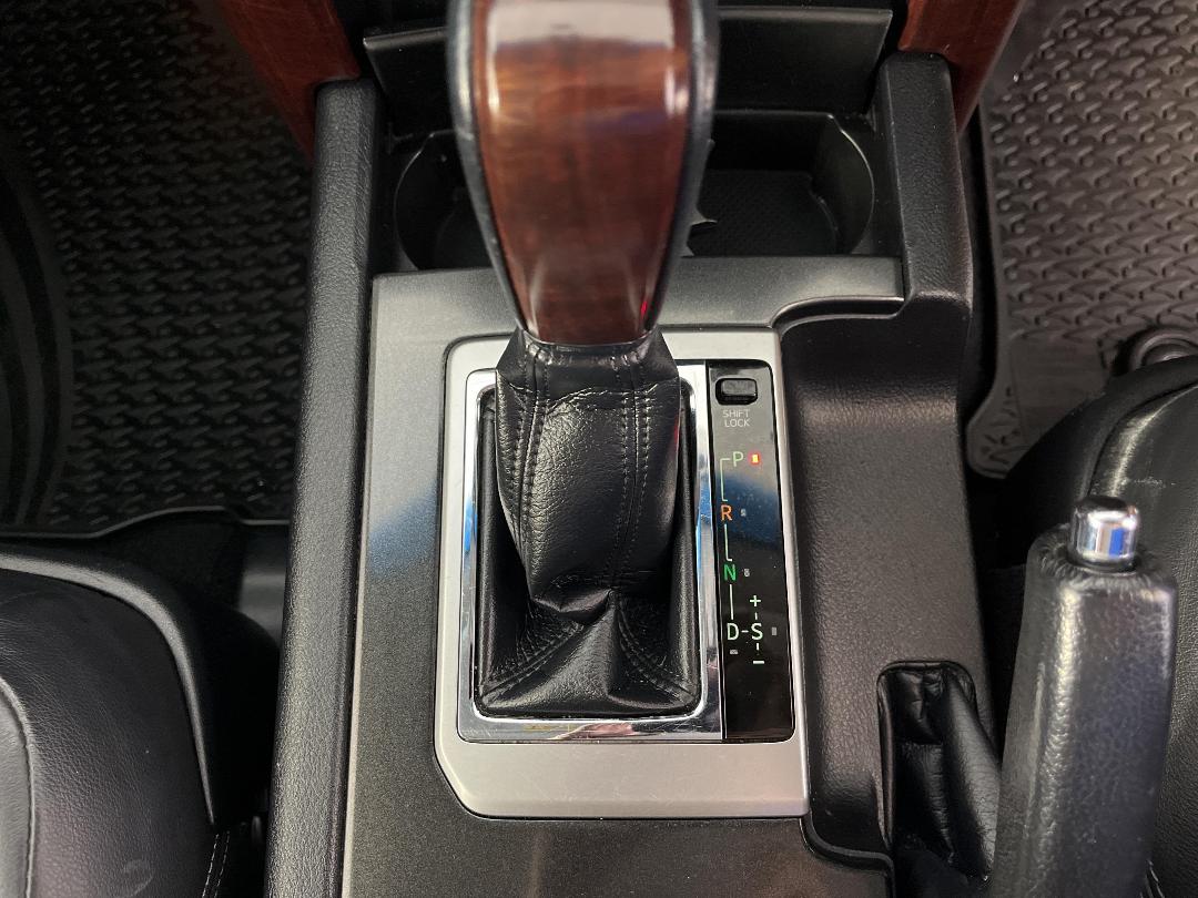 Photo '31' of Toyota Landcruiser Prado