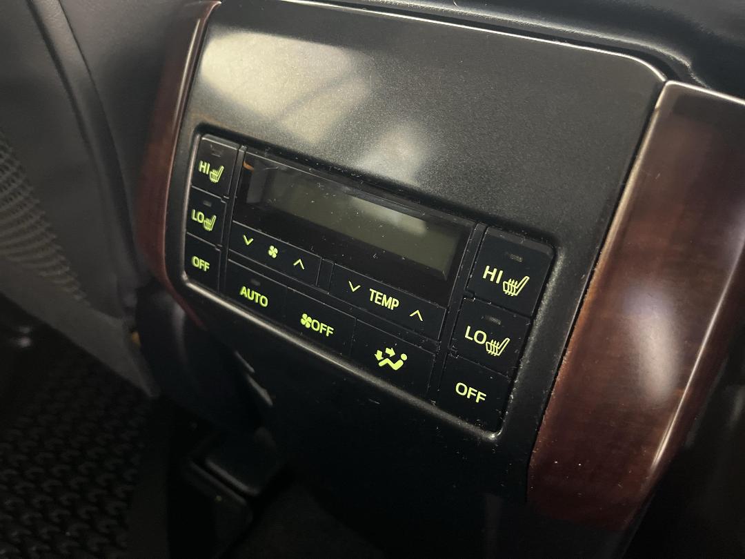 Photo '33' of Toyota Landcruiser Prado