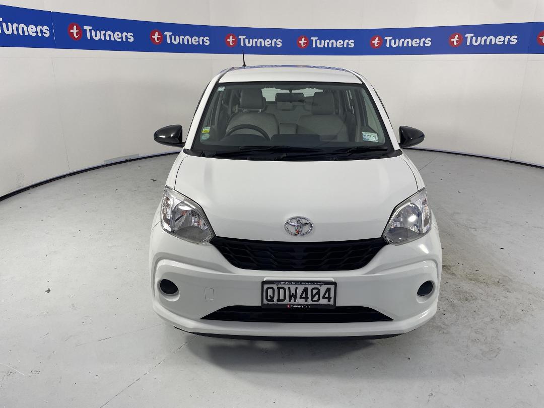 Photo '2' of Toyota Passo