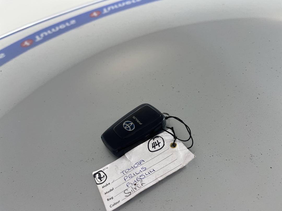 Photo '23' of Toyota Prius