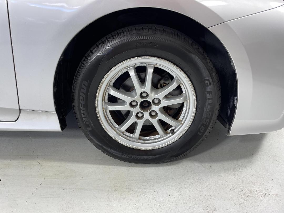 Photo '9' of Toyota Prius Photo '9' of Toyota Prius