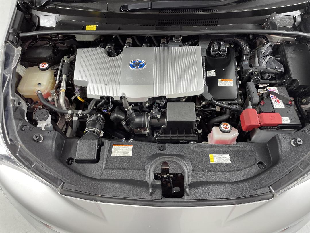 Photo '13' of Toyota Prius Photo '13' of Toyota Prius