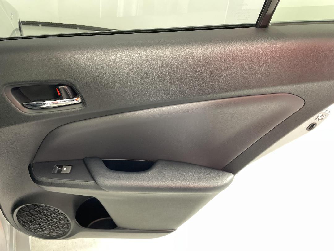 Photo '19' of Toyota Prius Photo '19' of Toyota Prius