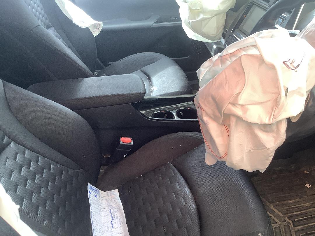 Photo '13' of Toyota Prius PHV Photo '13' of Toyota Prius PHV