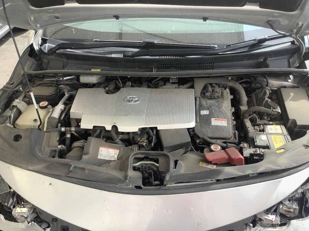 Photo '18' of Toyota Prius PHV Photo '18' of Toyota Prius PHV