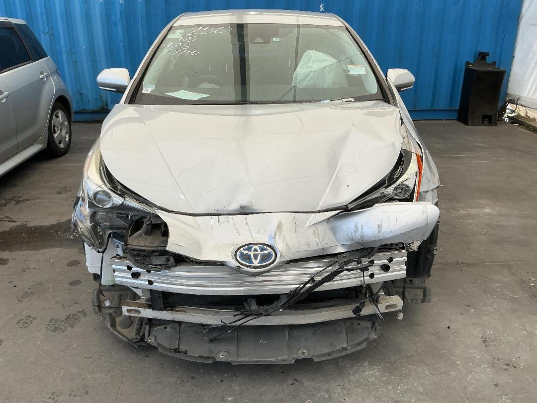 Photo '6' of Toyota Prius Hybrid