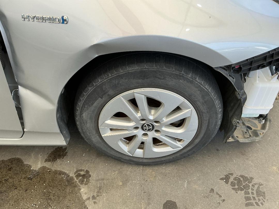 Photo '2' of Toyota Prius Hybrid