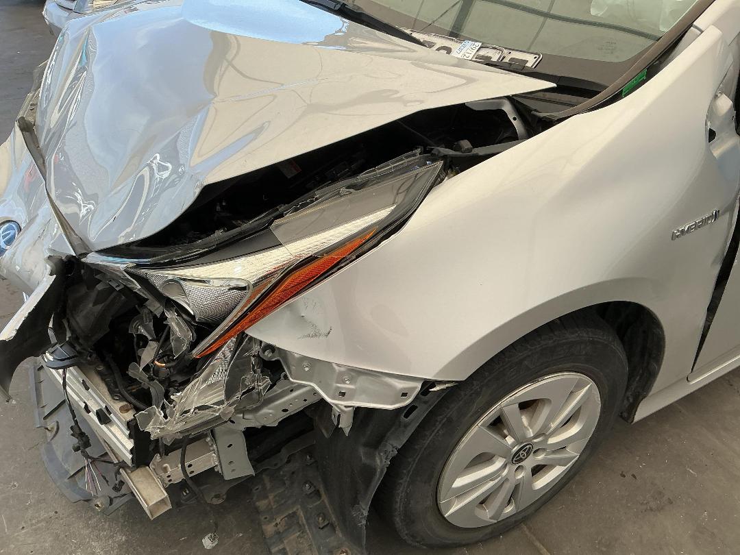 Photo '8' of Toyota Prius Hybrid