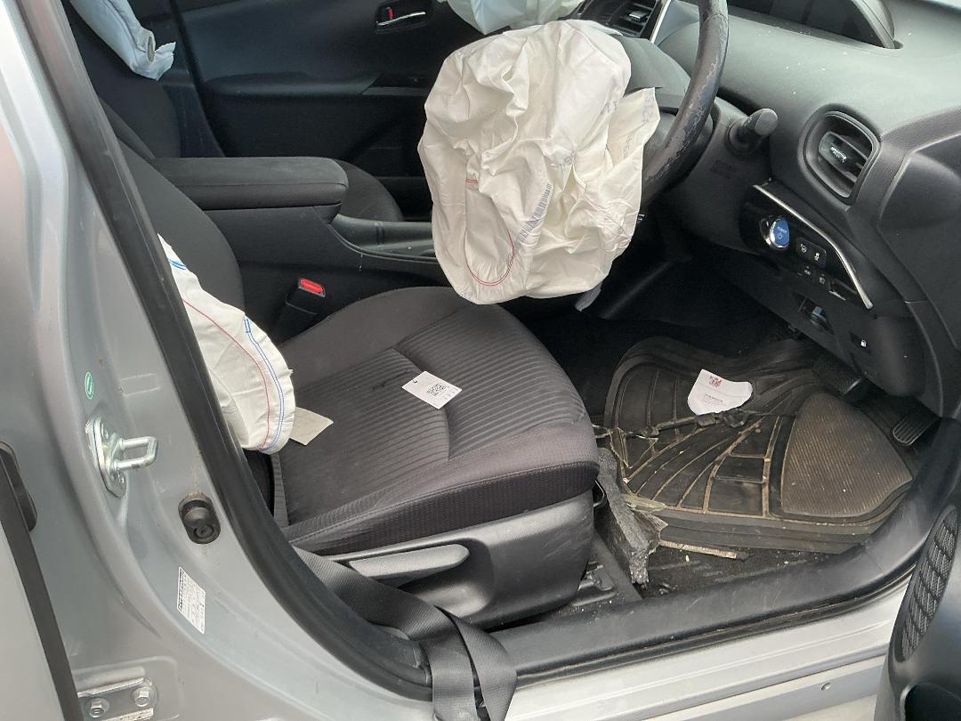 Photo '17' of Toyota Prius Hybrid