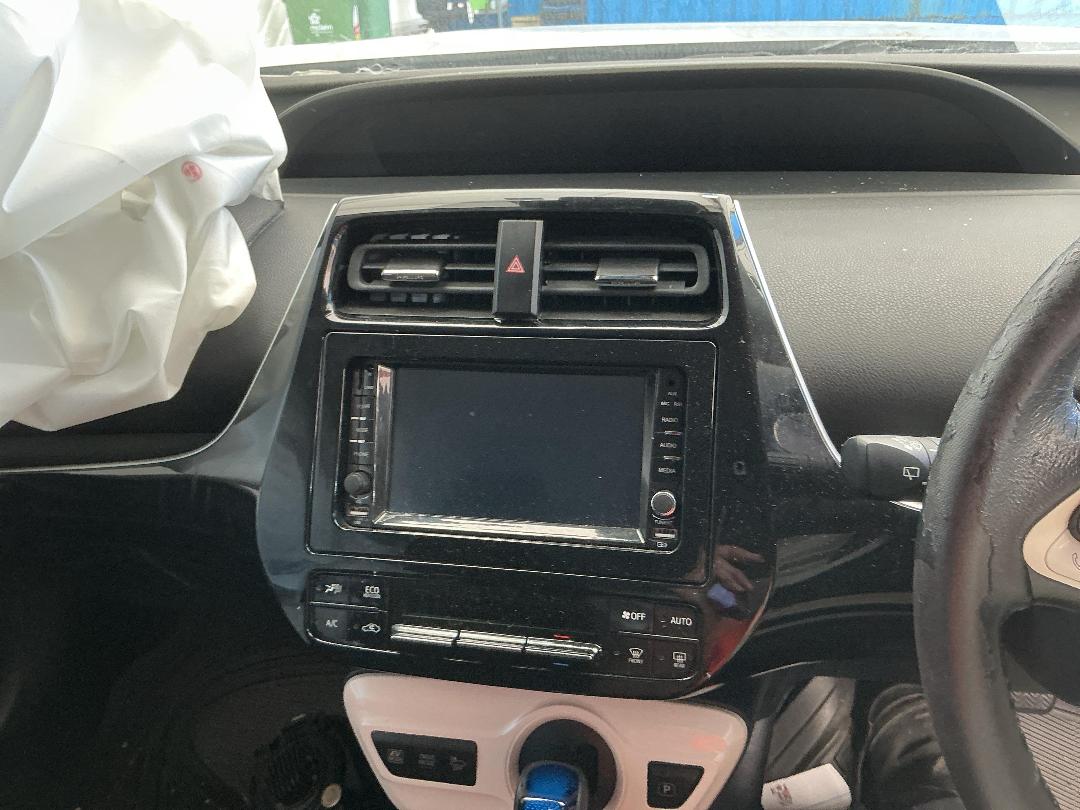 Photo '19' of Toyota Prius Hybrid