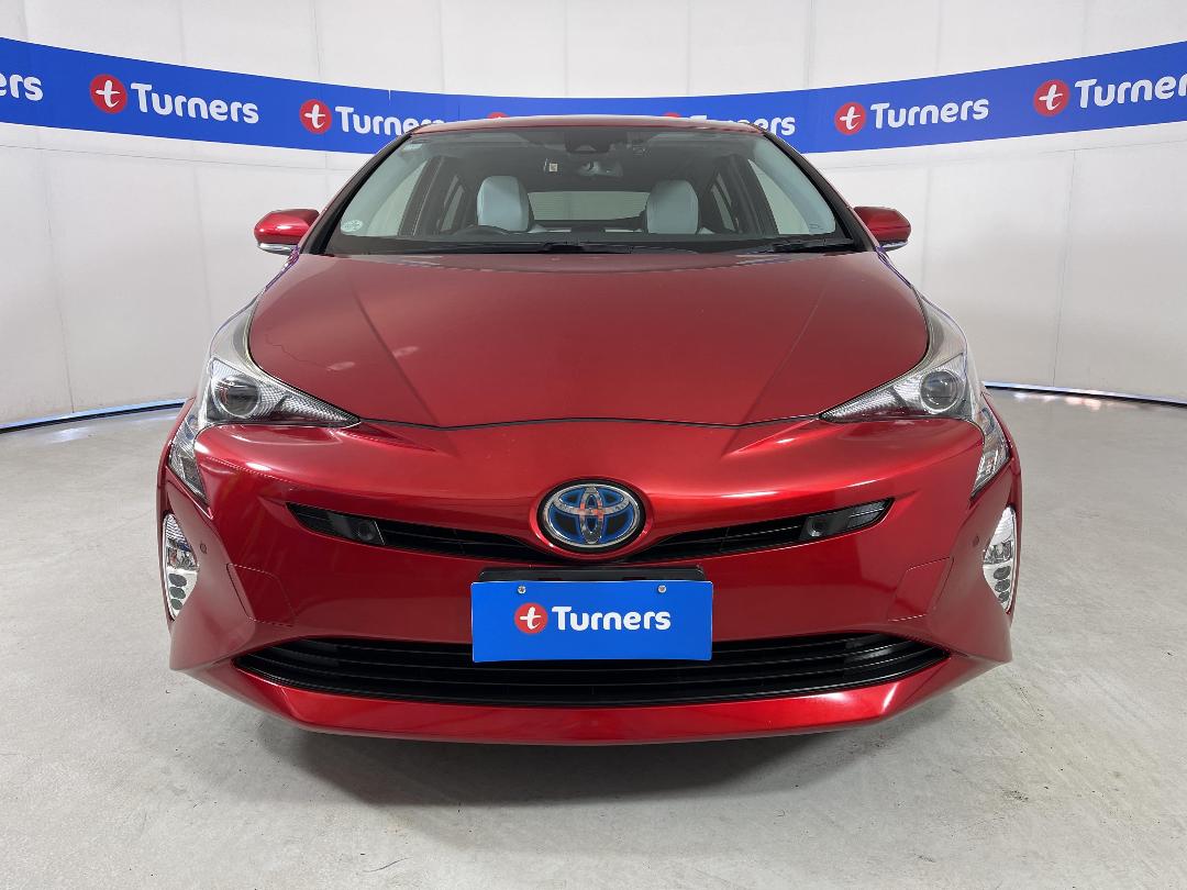 Photo '2' of Toyota Prius