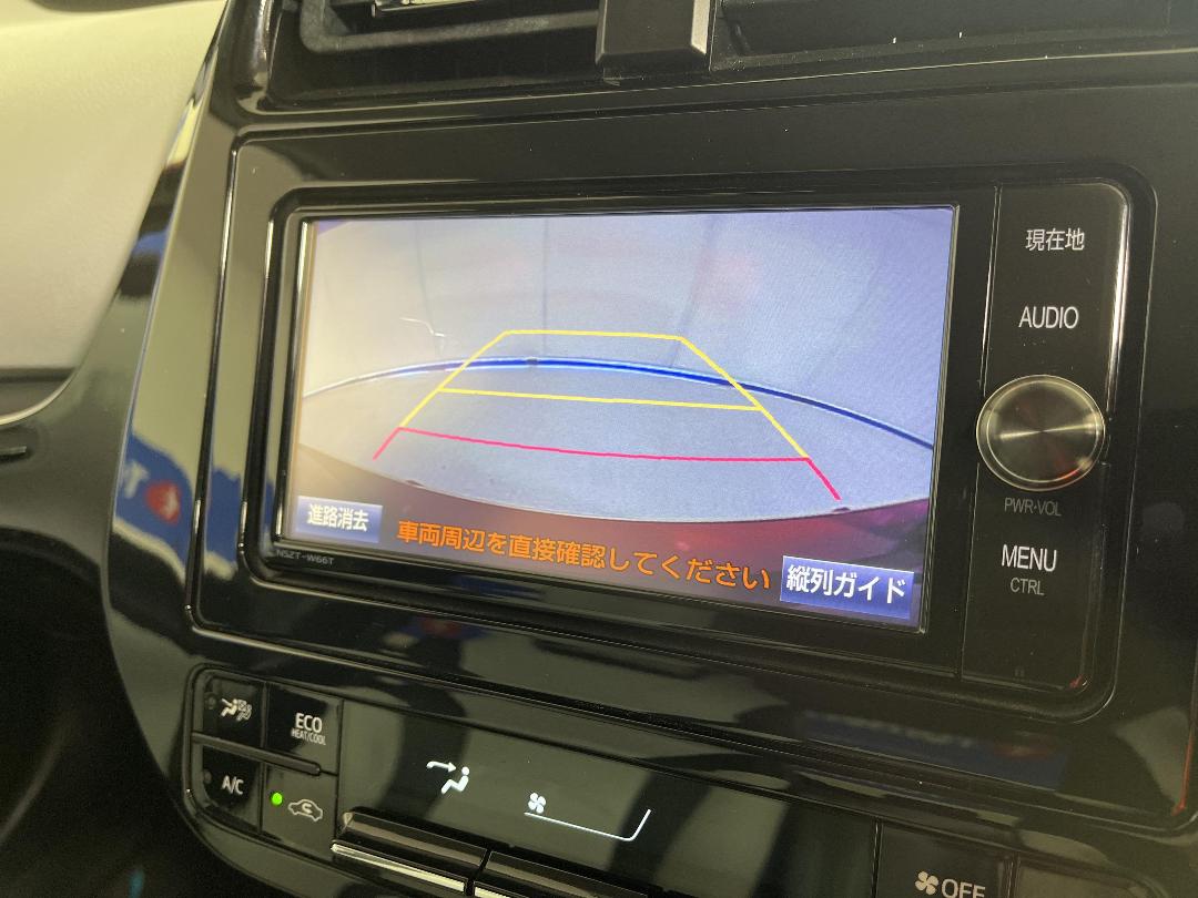 Photo '23' of Toyota Prius