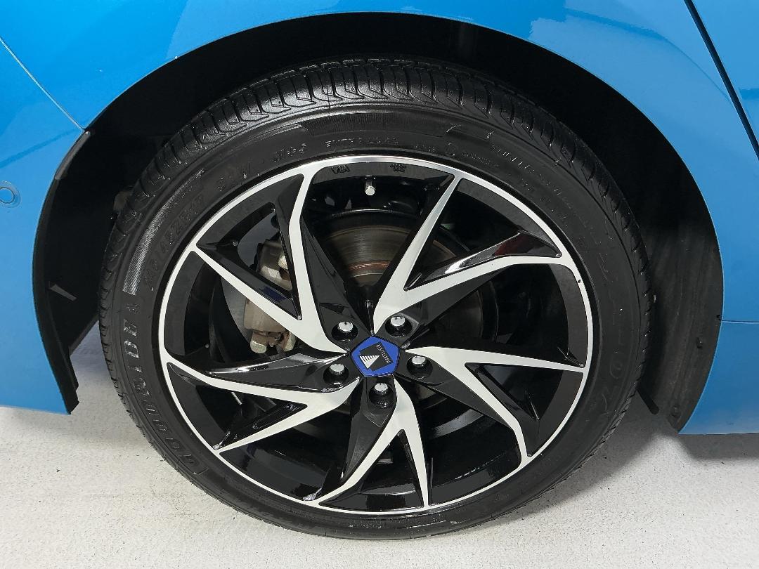 Photo '12' of Toyota Prius Photo '12' of Toyota Prius