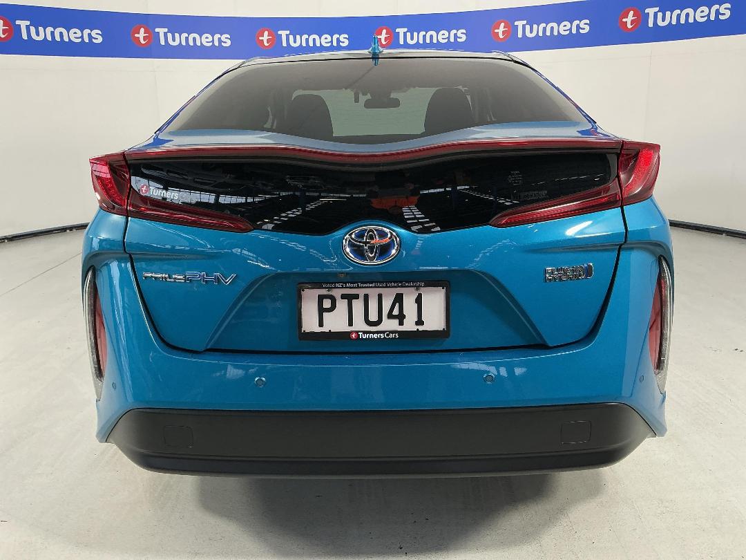 Photo '6' of Toyota Prius Photo '6' of Toyota Prius