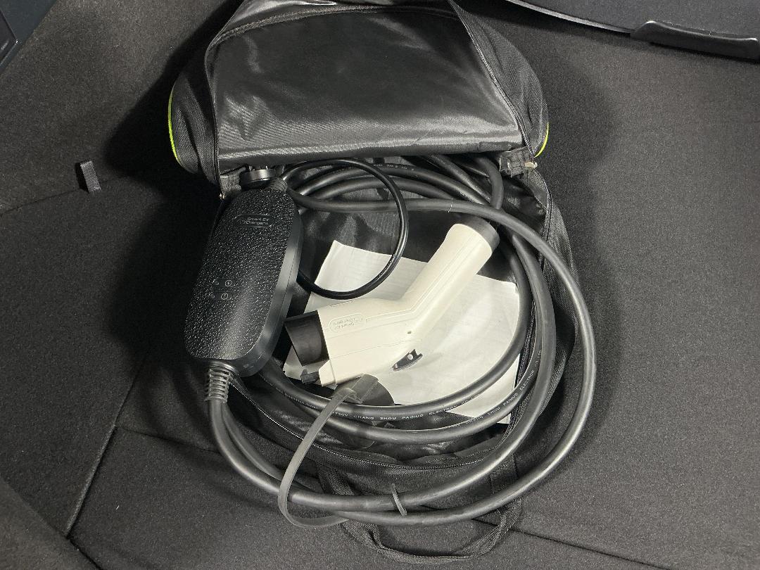 Photo '32' of Toyota Prius Photo '32' of Toyota Prius