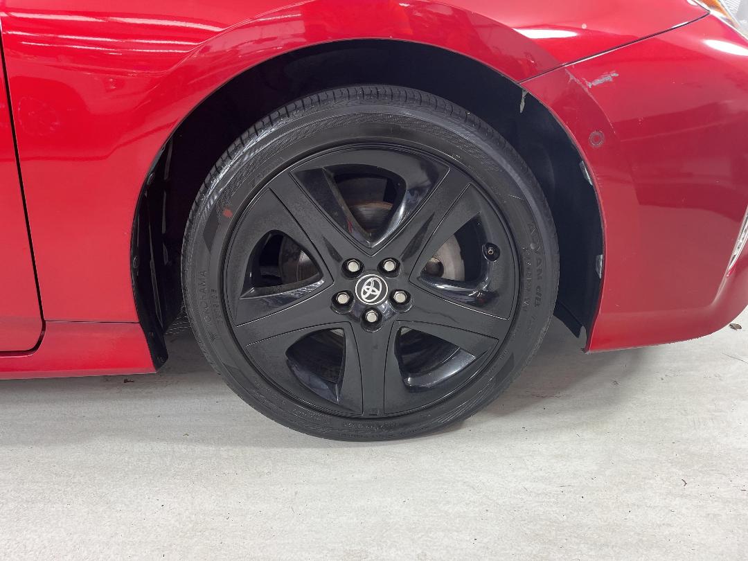 Photo '9' of Toyota Prius Photo '9' of Toyota Prius