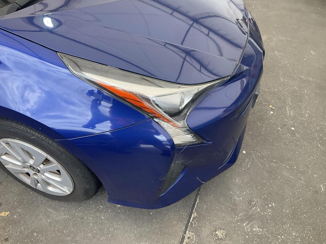 Photo '4' of Toyota Prius