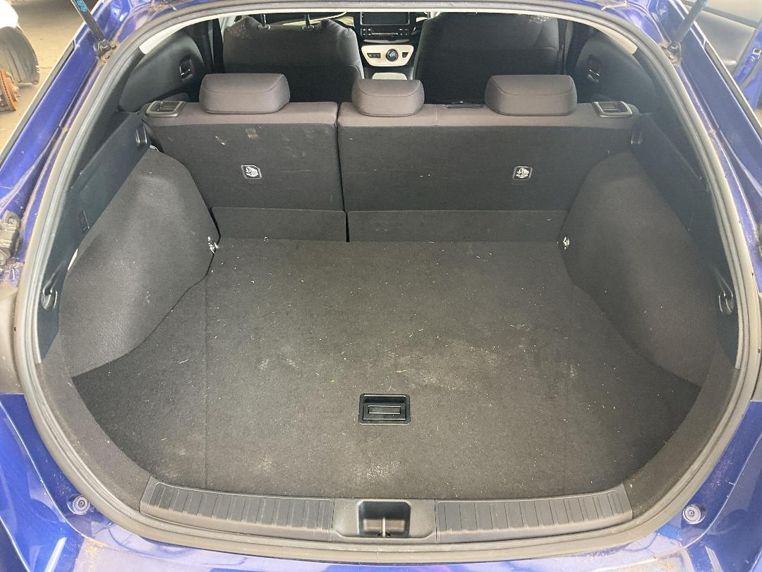 Photo '21' of Toyota Prius