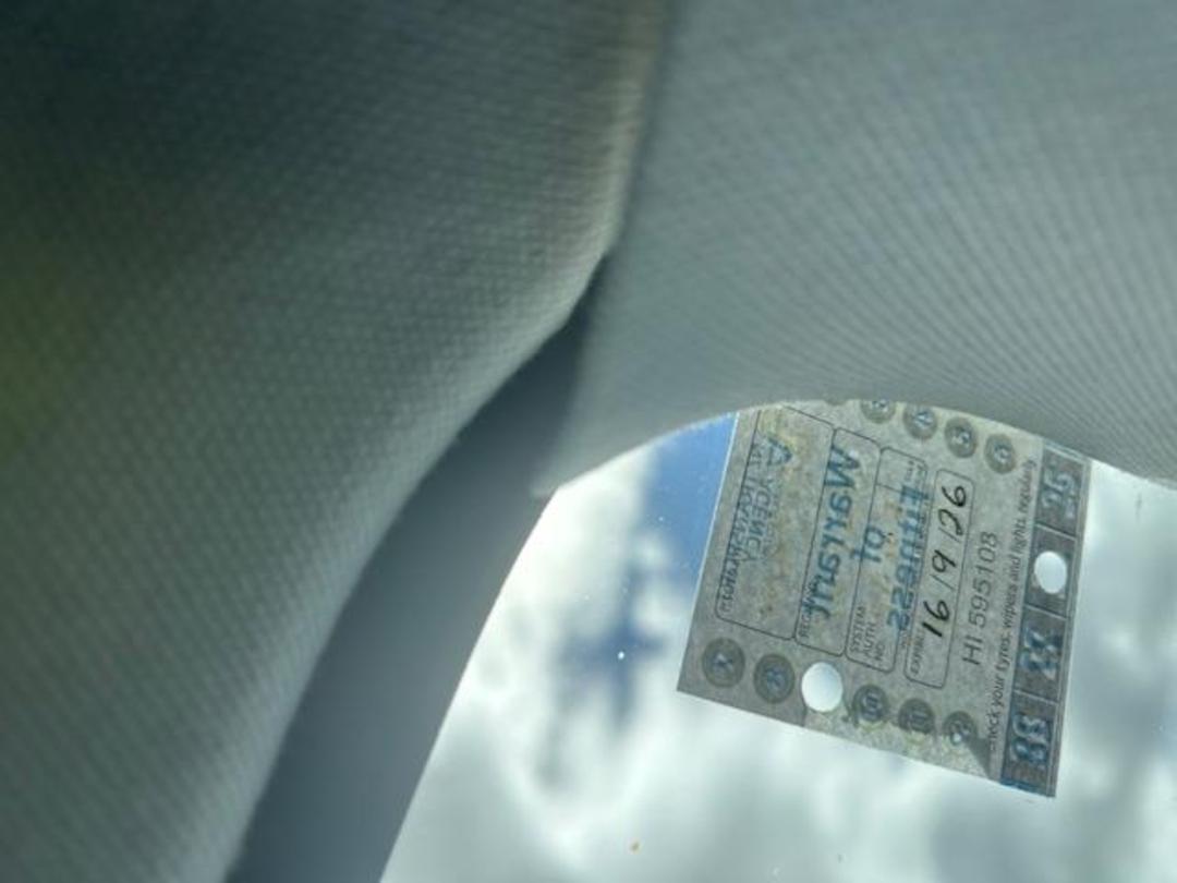 Photo '9' of Toyota Prius Hybrid