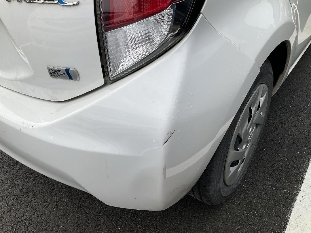 Photo '6' of Toyota Prius C GX