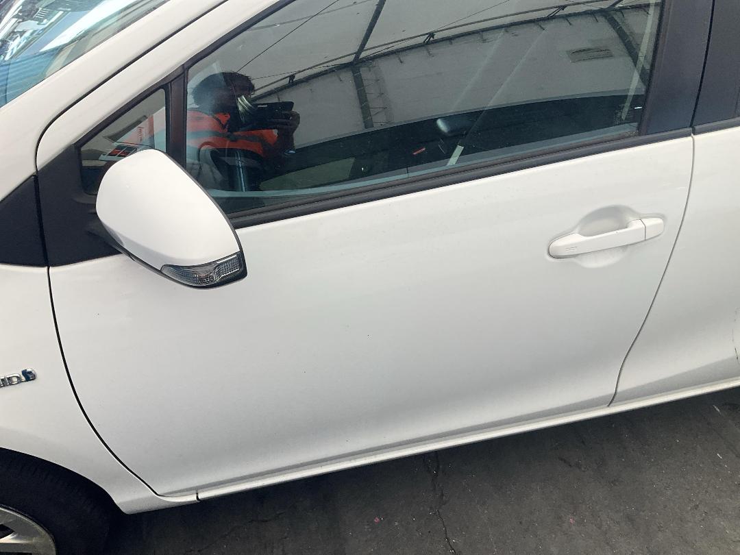 Photo '7' of Toyota Prius C GX Photo '7' of Toyota Prius C GX