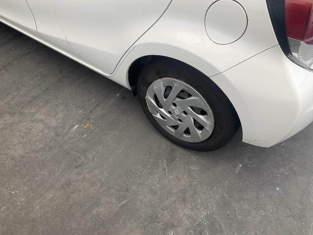 Photo '10' of Toyota Prius C GX Photo '10' of Toyota Prius C GX