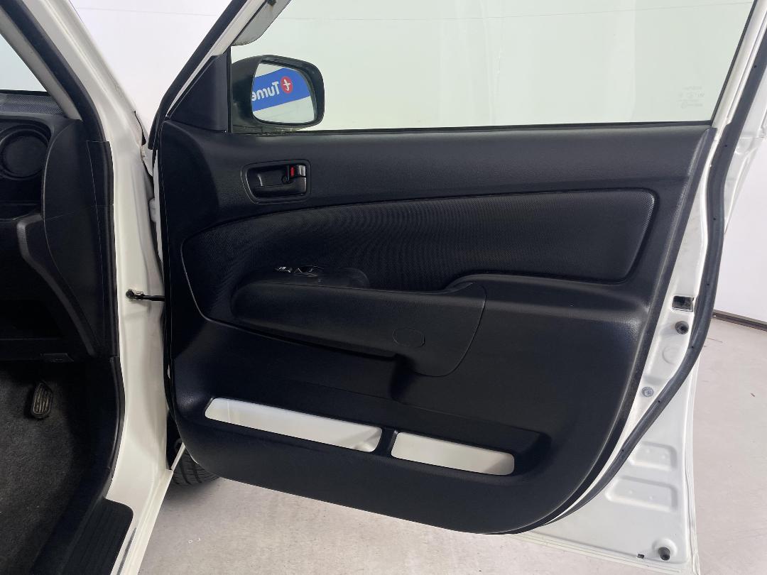 Photo '15' of Toyota Probox Photo '15' of Toyota Probox