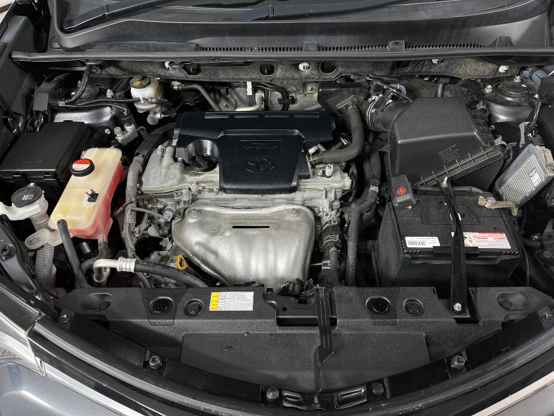 Photo '13' of Toyota Rav4 Photo '13' of Toyota Rav4