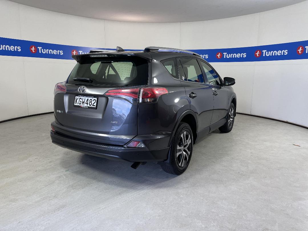 Photo '7' of Toyota Rav4 Photo '7' of Toyota Rav4