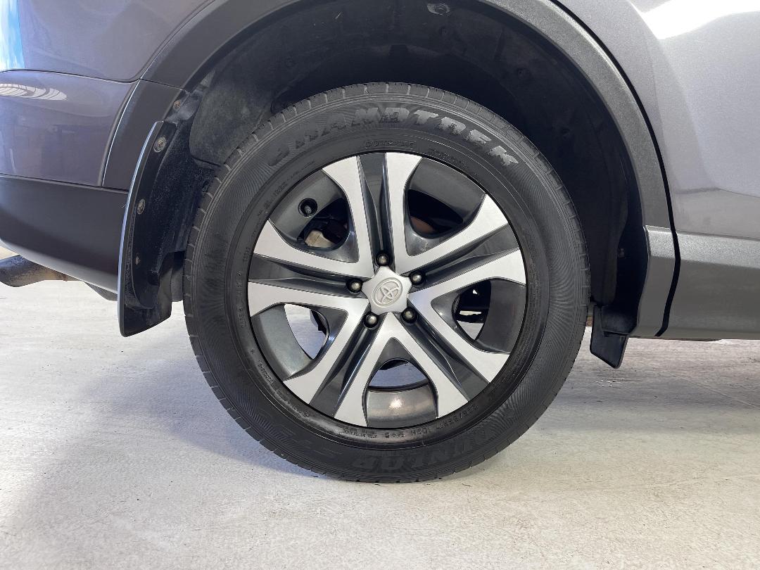 Photo '12' of Toyota Rav4 Photo '12' of Toyota Rav4