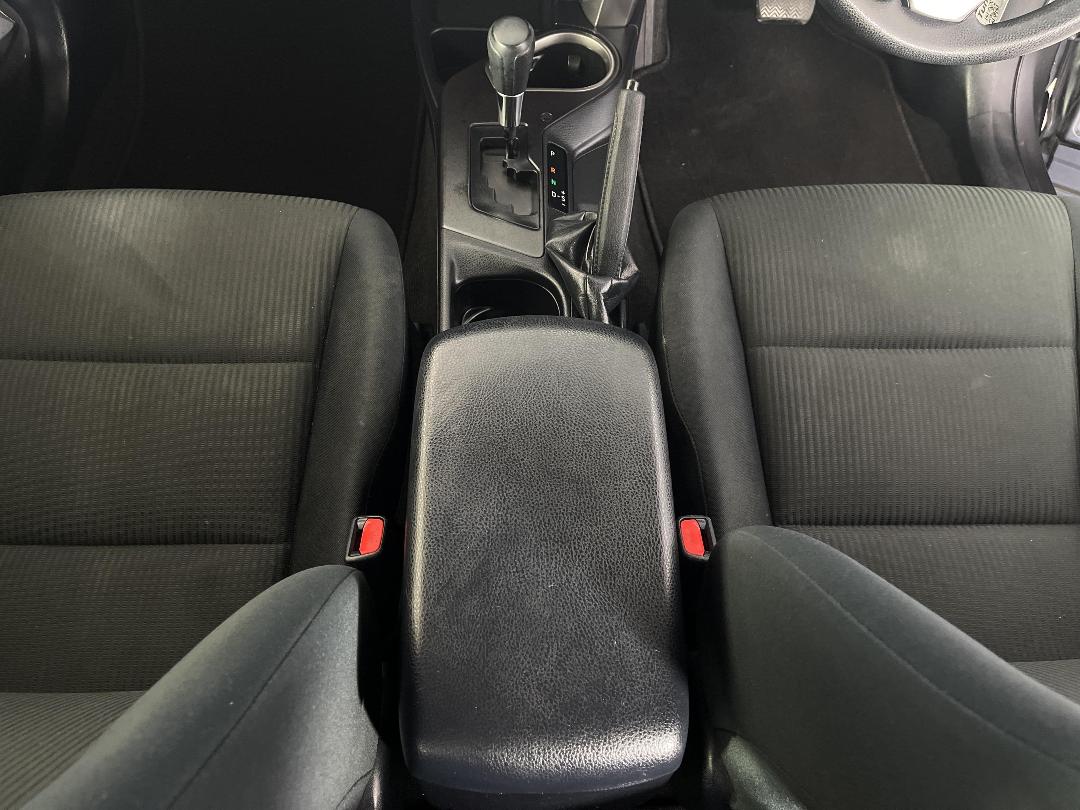 Photo '18' of Toyota Rav4 Photo '18' of Toyota Rav4