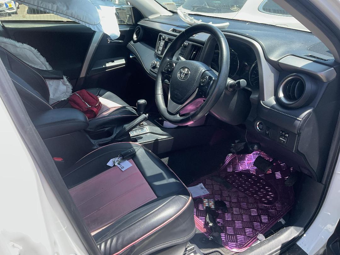 Photo '12' of Toyota Rav4 GXL SUV Photo '12' of Toyota Rav4 GXL SUV