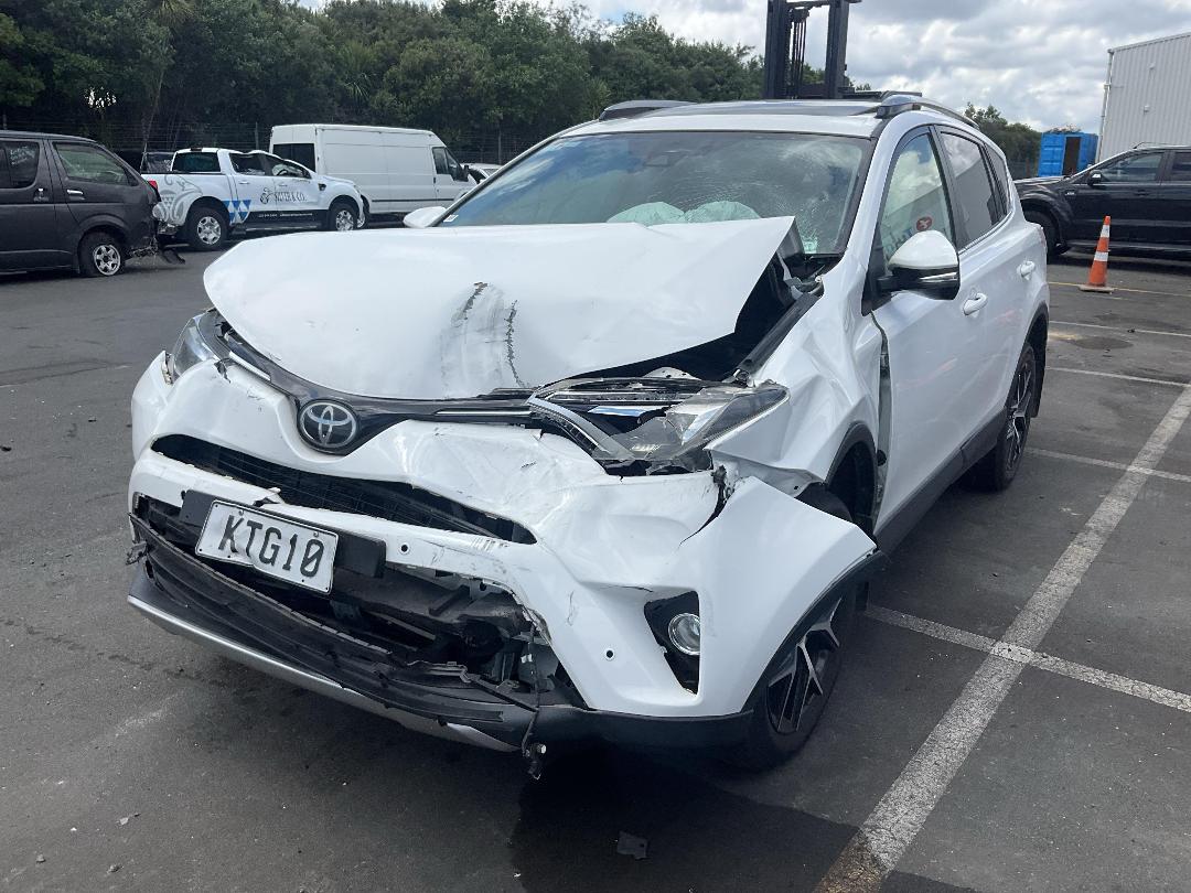 Photo '2' of Toyota Rav4 LTD SUV Photo '2' of Toyota Rav4 LTD SUV