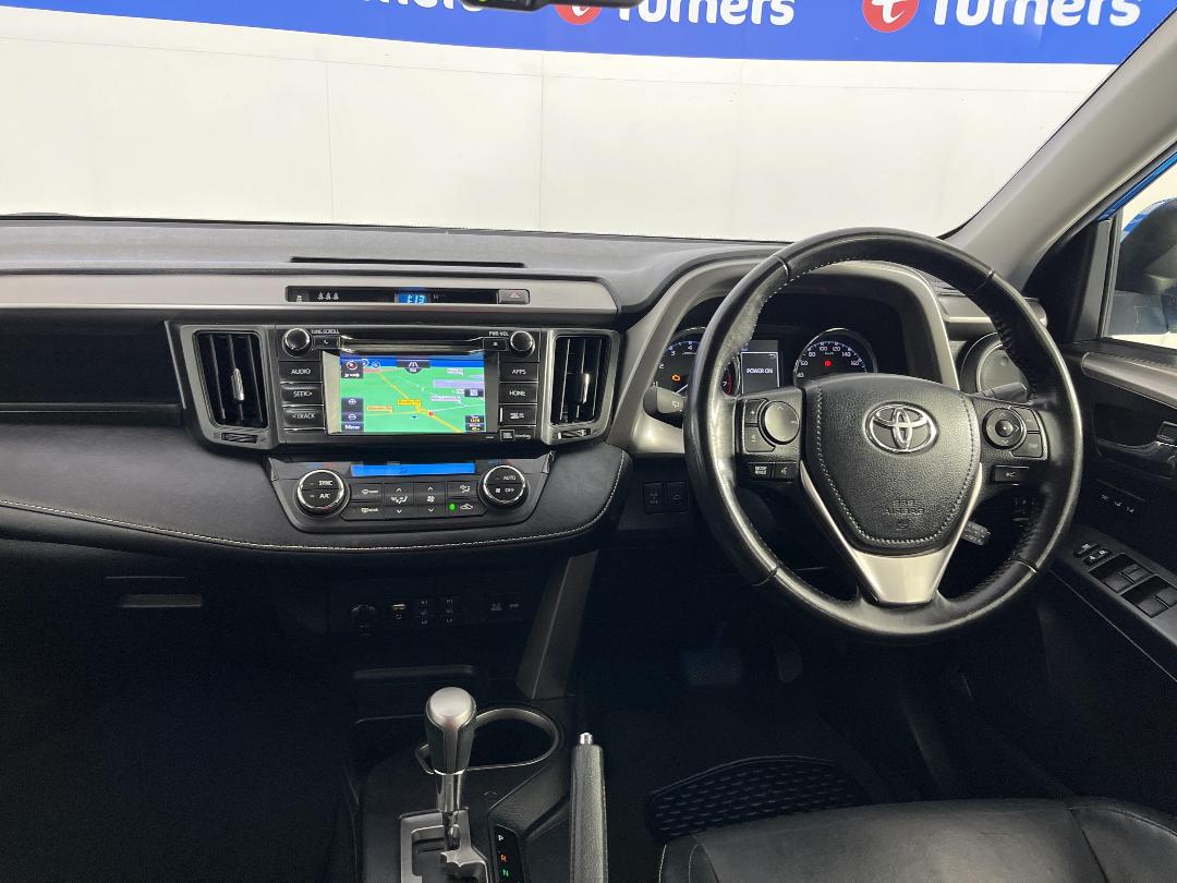 Photo '17' of Toyota Rav4